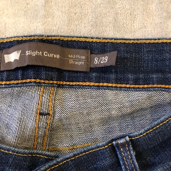 Women’s denim Levi’s jeans 👖 - Picture 2 of 4